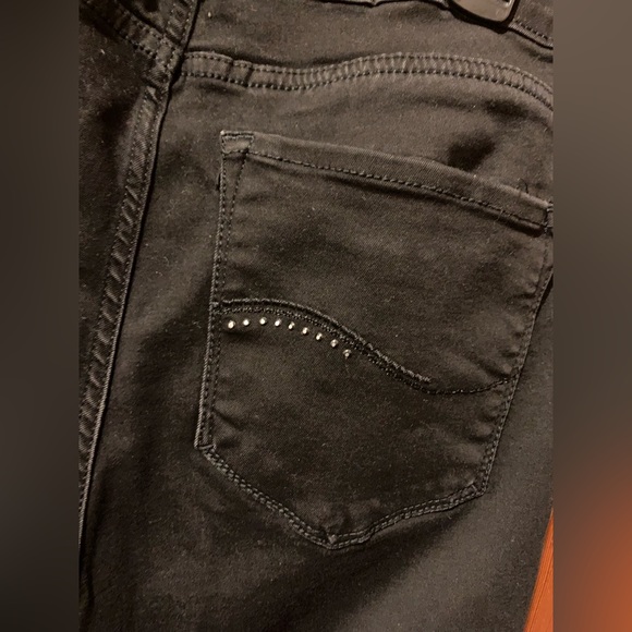 Lee black jean shorts size 12 short curvy bootcut - Picture 3 of 5